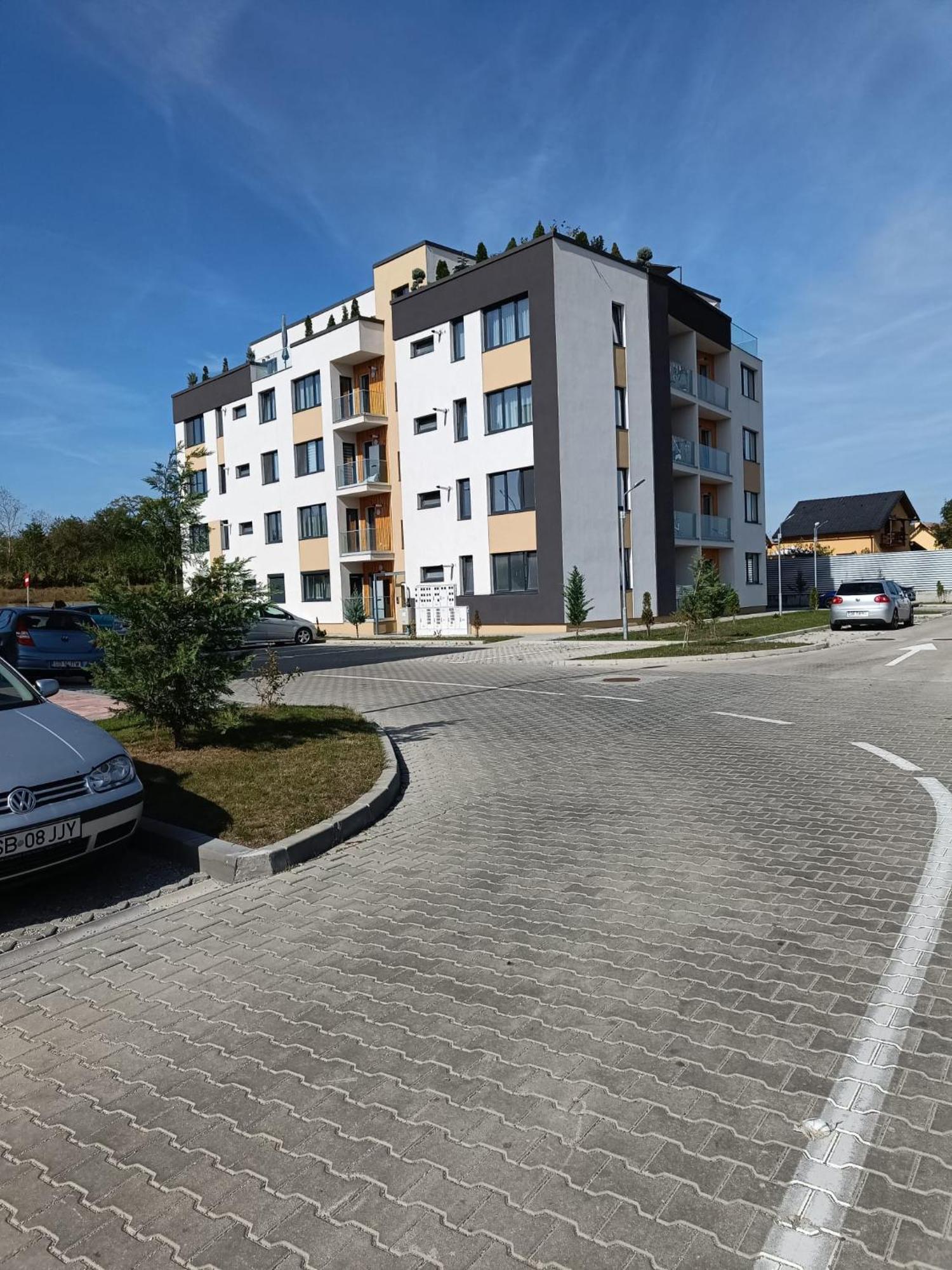 Amazing Mountain View Apartment Sibiu Exterior photo
