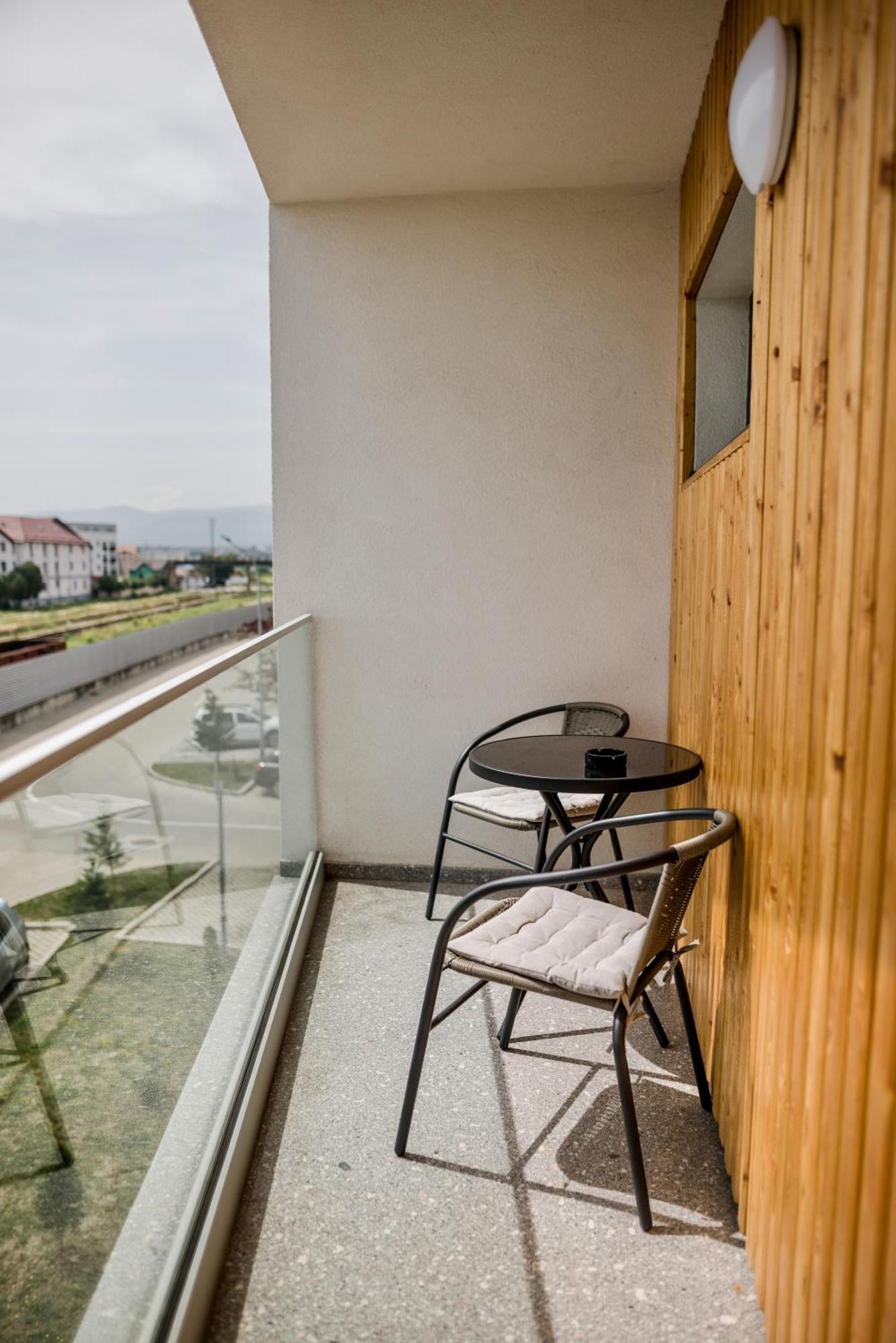 Amazing Mountain View Apartment Sibiu Exterior photo