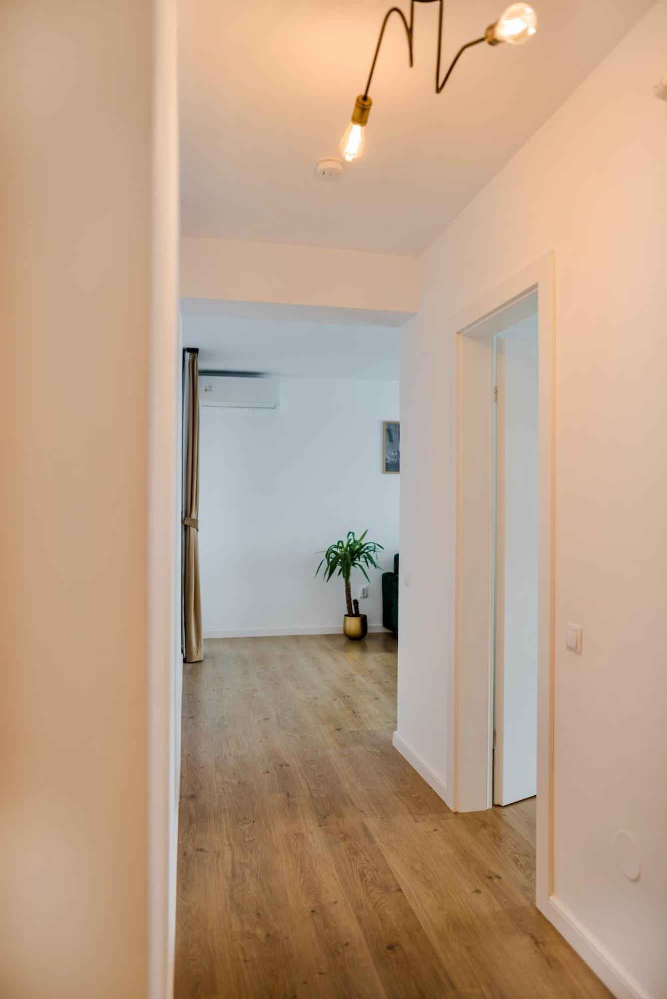 Amazing Mountain View Apartment Sibiu Exterior photo